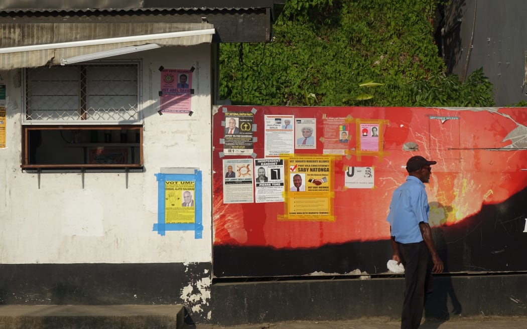 Campaigning nears end for snap election