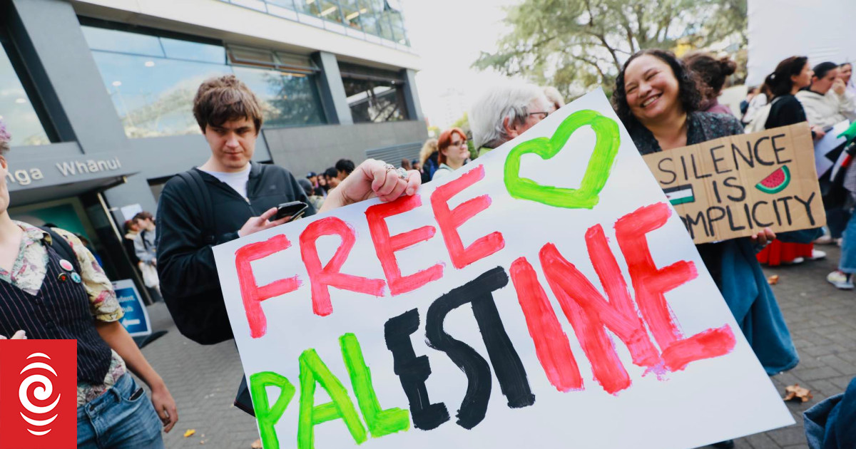 Auckland academics call out university's stance on Palestine protest - Vimarsana News
