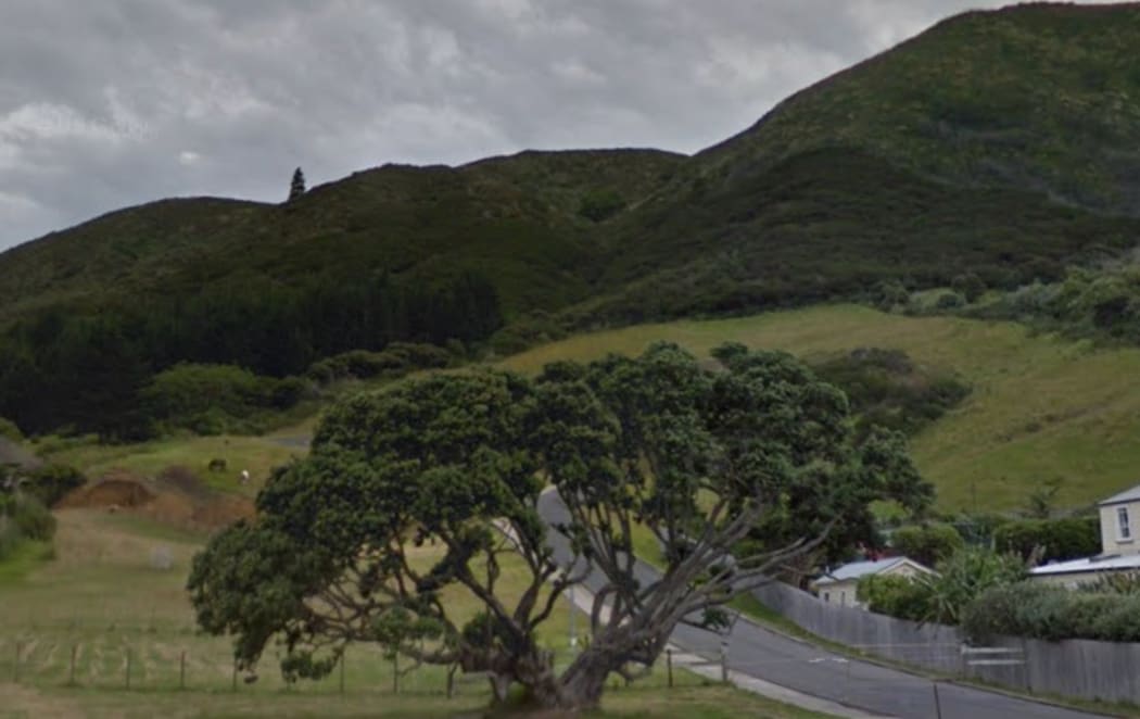 Ahipara occupation ends as council agrees to buy waterfront land RNZ News
