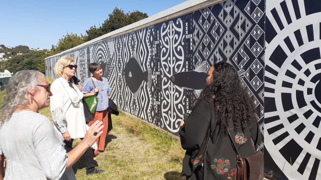 Whanganui artist Cecelia Kumeroa at Pukenāmu in Whanganui with New Zealand National Commission for UNESCO secretary-general Vicki Soames and chairperson Robyn Baker, and Whanganui & Partners' Emma Bugden (March 2021)