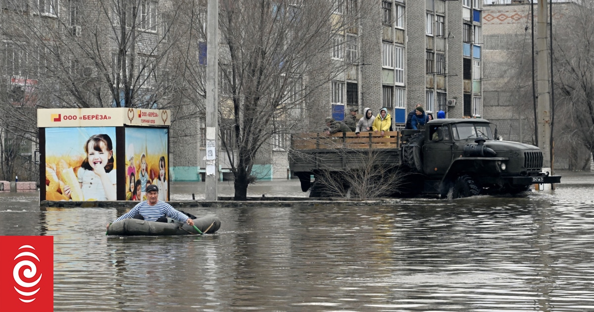 110,000 people to evacuate a s floods swamp Russia, Kazakhstan - Vimarsana News