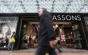 23062016 Photo: RNZ / Rebekah Parsons-King. Busy streets in Wellington.