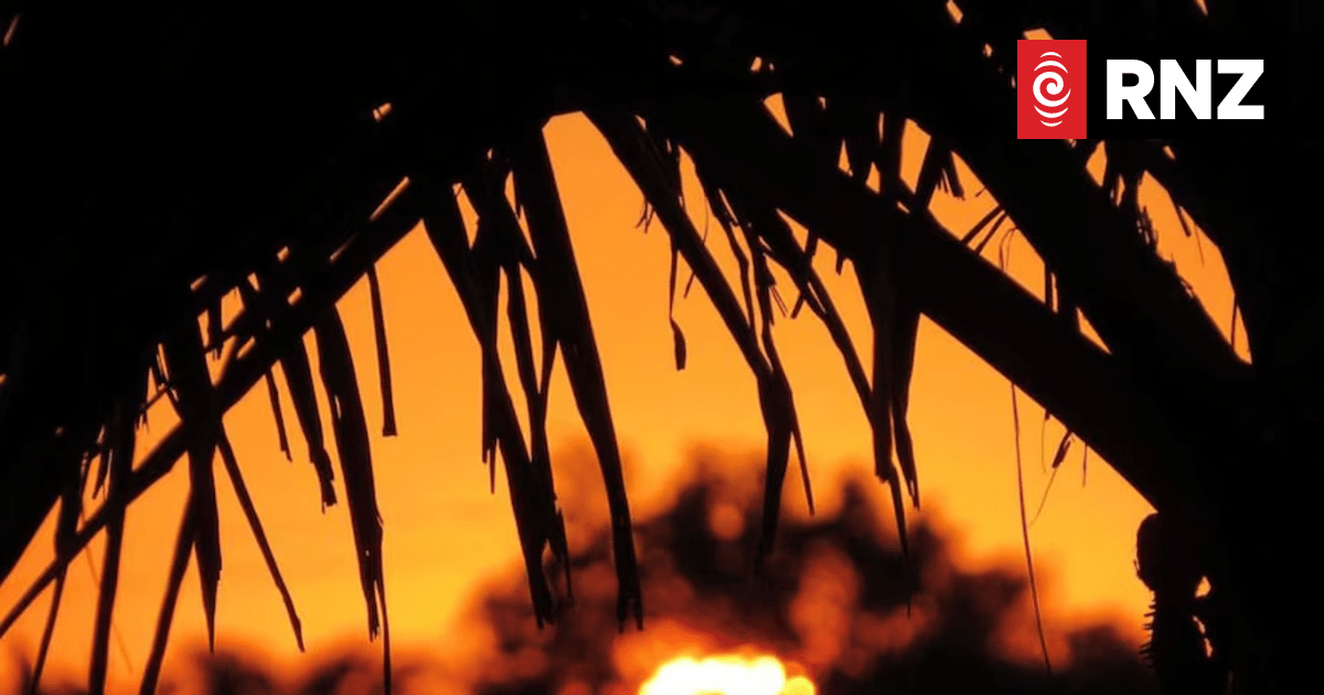 Heatwave conditions forecast for parts of Qld over long weekend