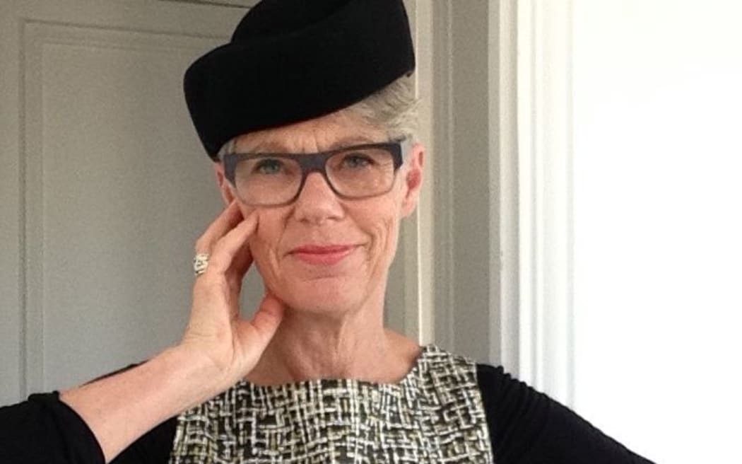 Dr Robyn Toomath