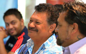 Cook Islands Football Association President Lee Harmon (c).
