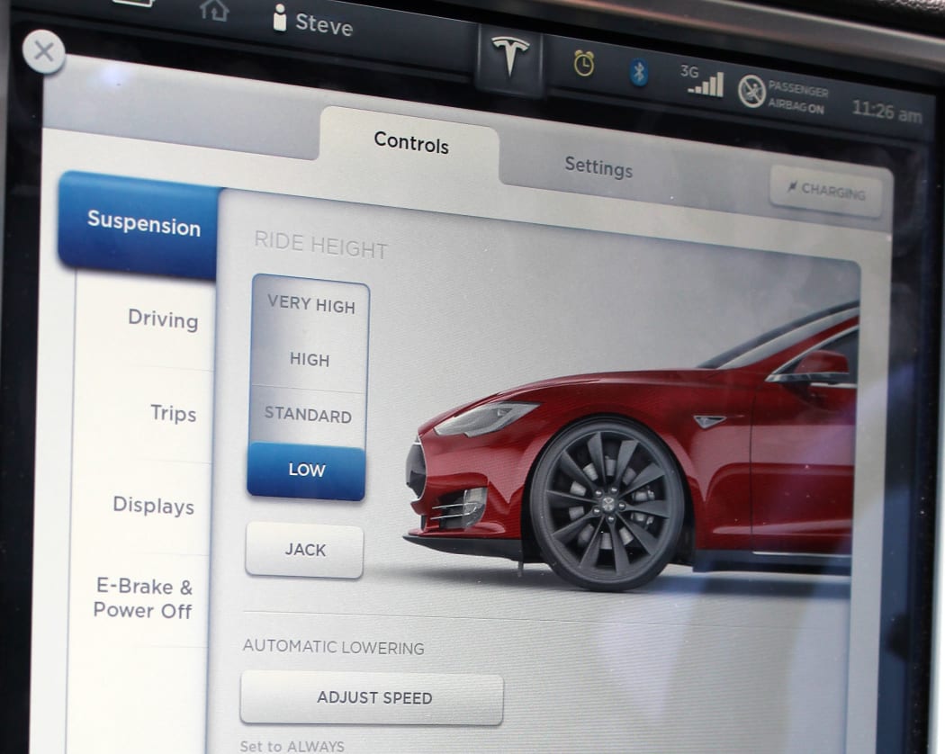 This is an image of the dashboard touchscreen, showing Steve's in control