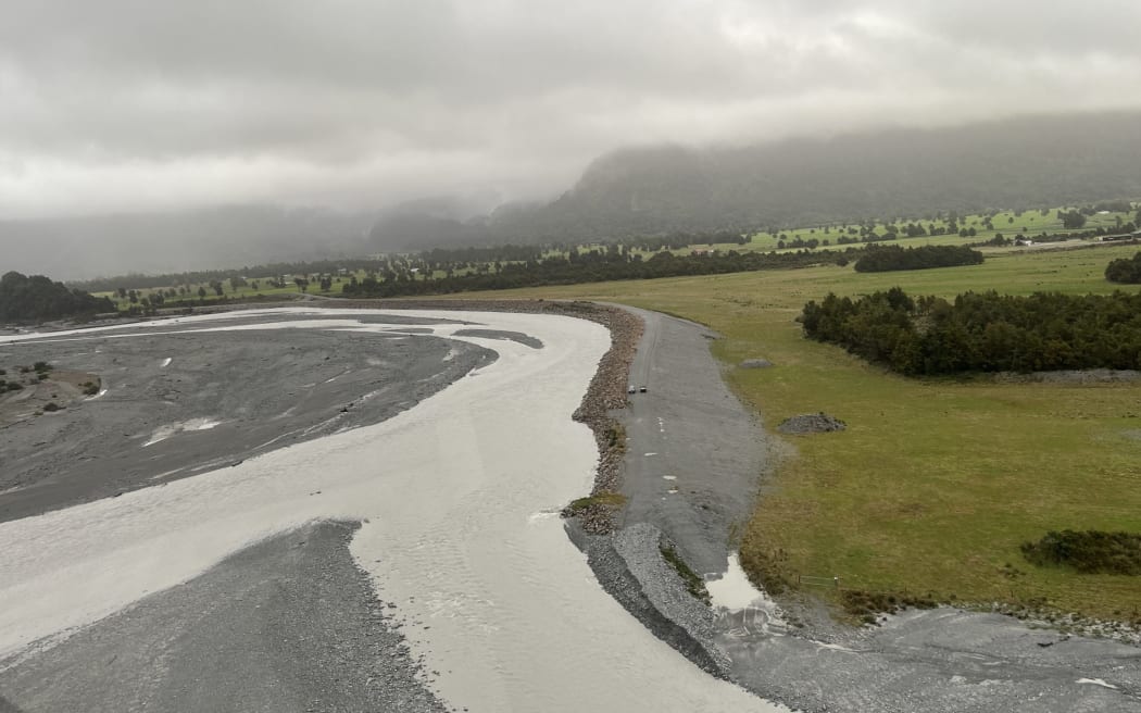 The end of the current lower Waiho River protection works, looking inland towards Franz Josef Glacier.