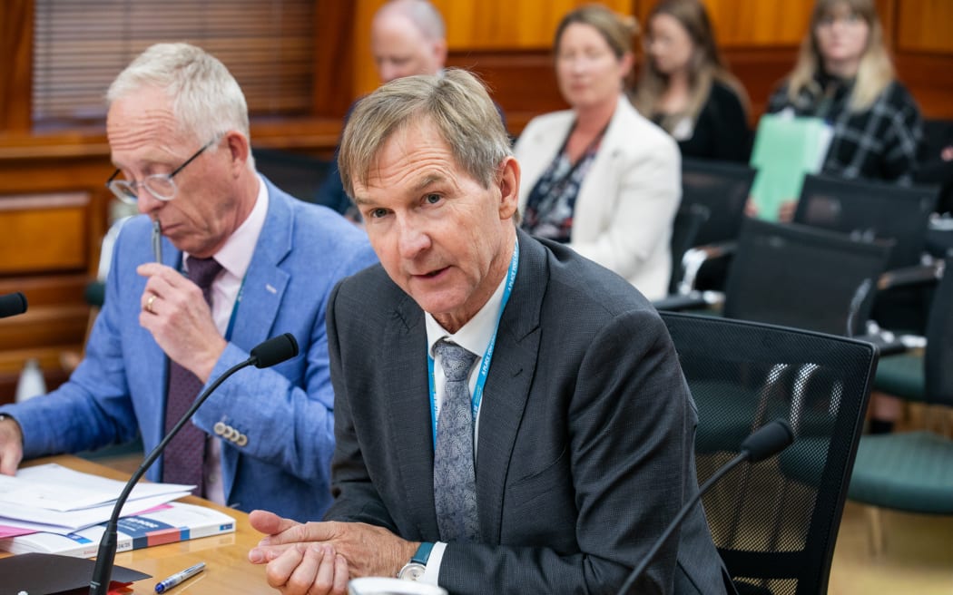 Secretary for Justice Andrew Kibblewhite answering questions from MPs during his ministry's annual review.