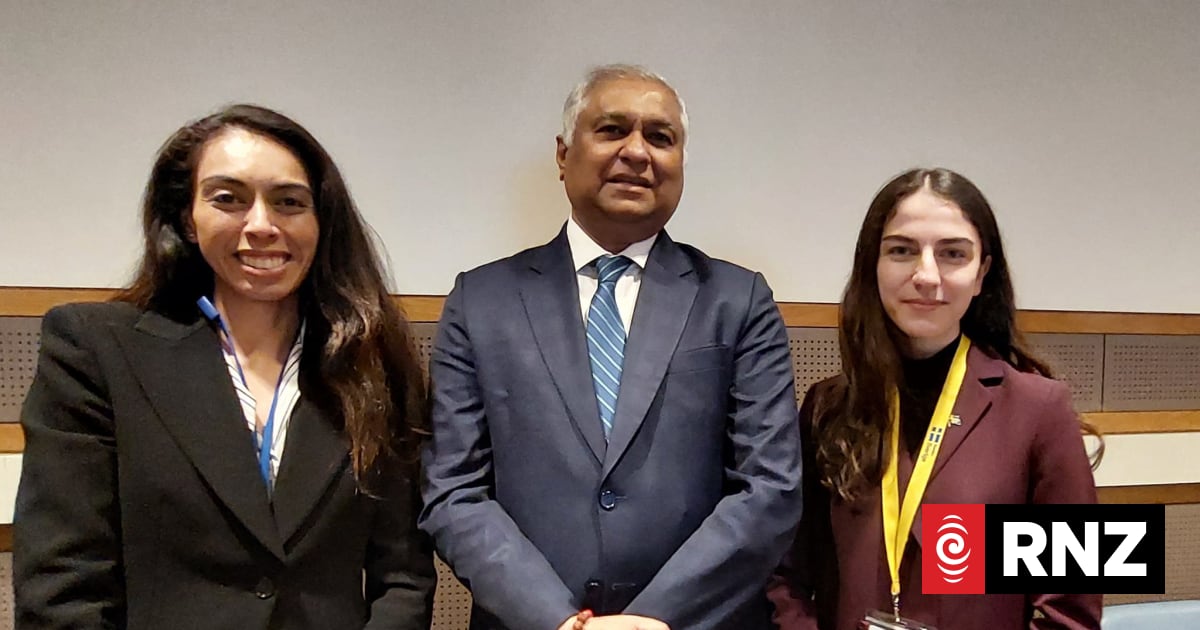Stakes for ocean at conference 'couldn't be higher' says Pacific ambassador
