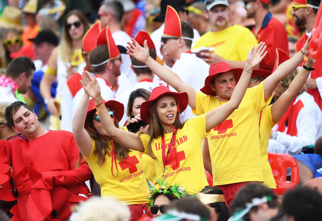 Fans and supporters.
HSBC World Rugby Sevens Series. FMG Stadium Waikato, Hamiton, New Zealand. Day 1, Saturday 3 February 2018. © Copyright photo: Andrew Cornaga / www.photosport.nz
