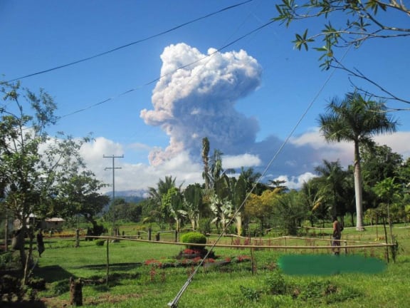 Mt Bagana eruption emitting significant amount of ash lava flow to nearby villages.