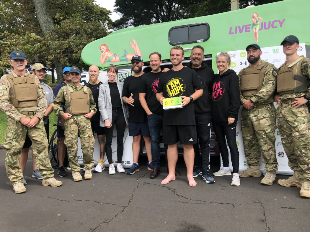 Matt Fenn ran 654 kilometres around the Auckland Domain, one kilometre for every Kiwi who committed suicide last year.