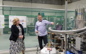 Christopher Boyle with AFCryo unveils its Green Hydrogen Production System for zero-emission refuelling with Minister Megan Woods.