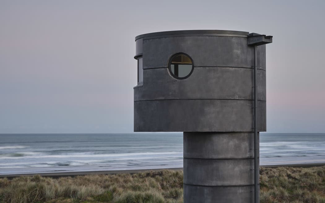 Te Pae Lifesaving Tower North Piha