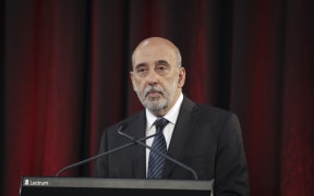 Gabriel Makhlouf, Secretary of the Treasury. Half Year Economic and Fiscal Update 2017.