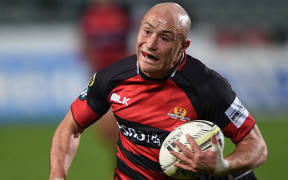 Halfback Willi Heinz playing for Canterbury.