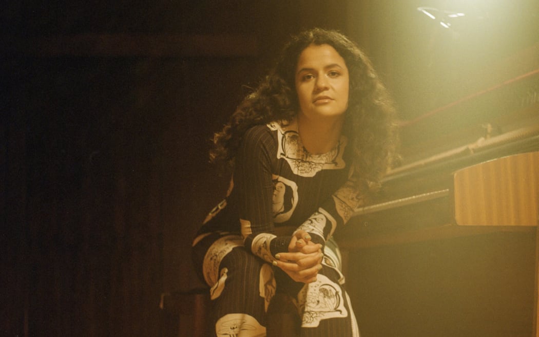 Kōtiro is the musical project of Ana Chaya Scotney.