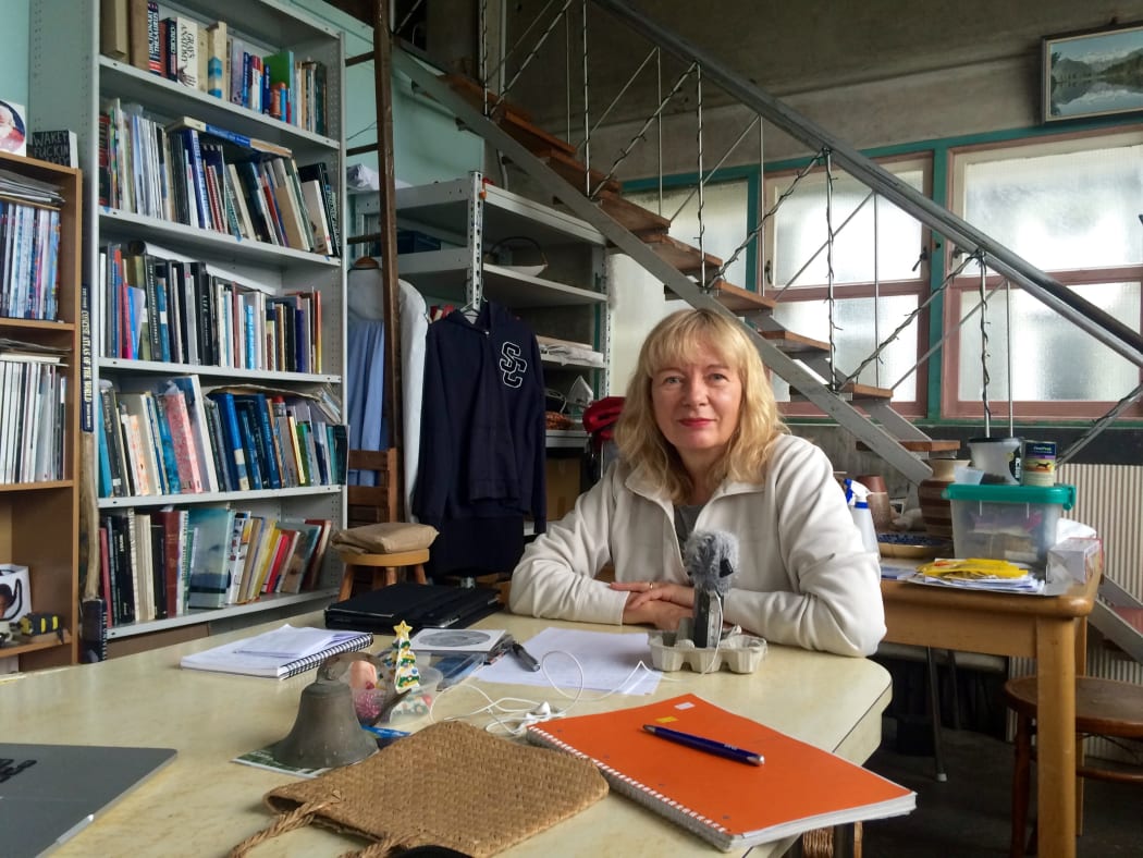 Elizabeth Thomson