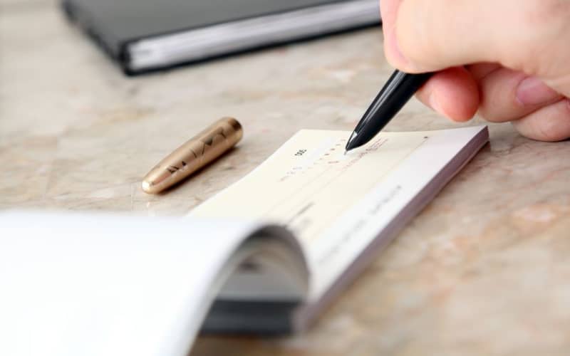 Principal forged signatures on school cheques | RNZ