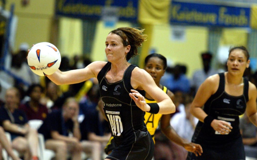 19 July 2003, World Netball Championships, Semi Final, New Zealand vs Jamaica, Independence Park Stadium, Kingston, Jamaica.
Lesley Nicol. Silver Ferns won 56-37 to go onto meet Australia in the final tomorrow.
Pic: Sandra Teddy/Photosport