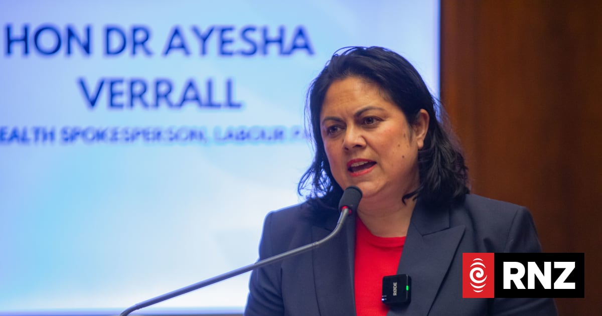 Labour promises to reinstate Smokefree Generation policy