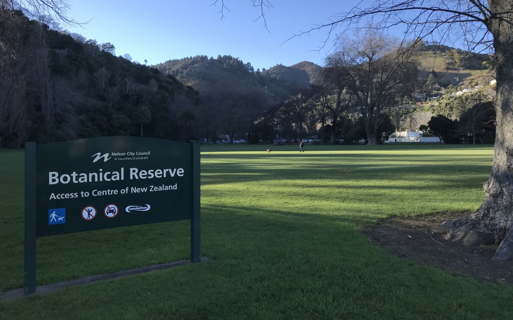 At the Botanical Reserve in 1870, two teams from Nelson took each other on in the first rugby game in New Zealand.