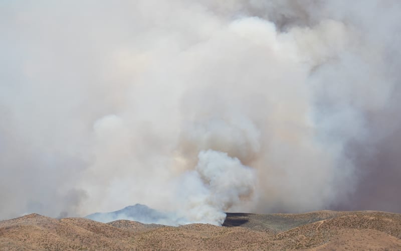 Tens of thousands ordered to evacuate in Nevada as fire threatens Reno ...