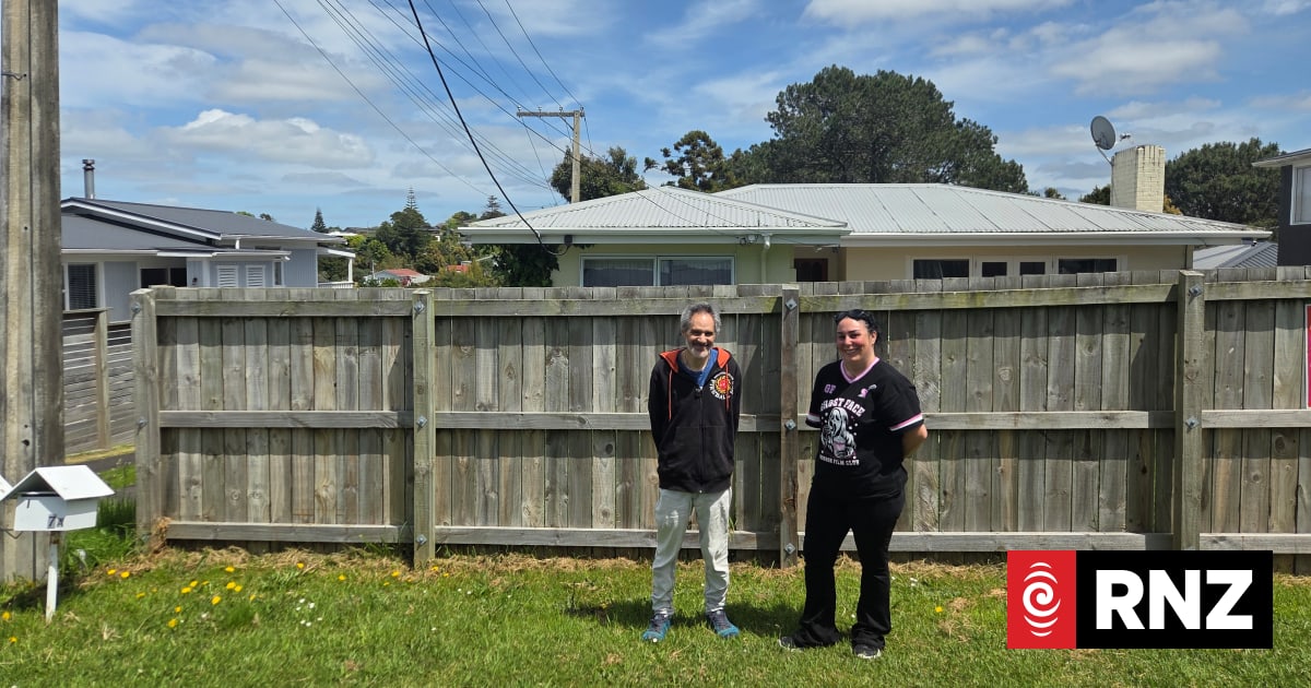 Auckland residents unable to stop telco towers being built near their properties