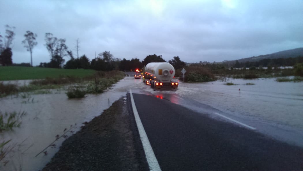 Flooding over SH1 North of Whangarei.