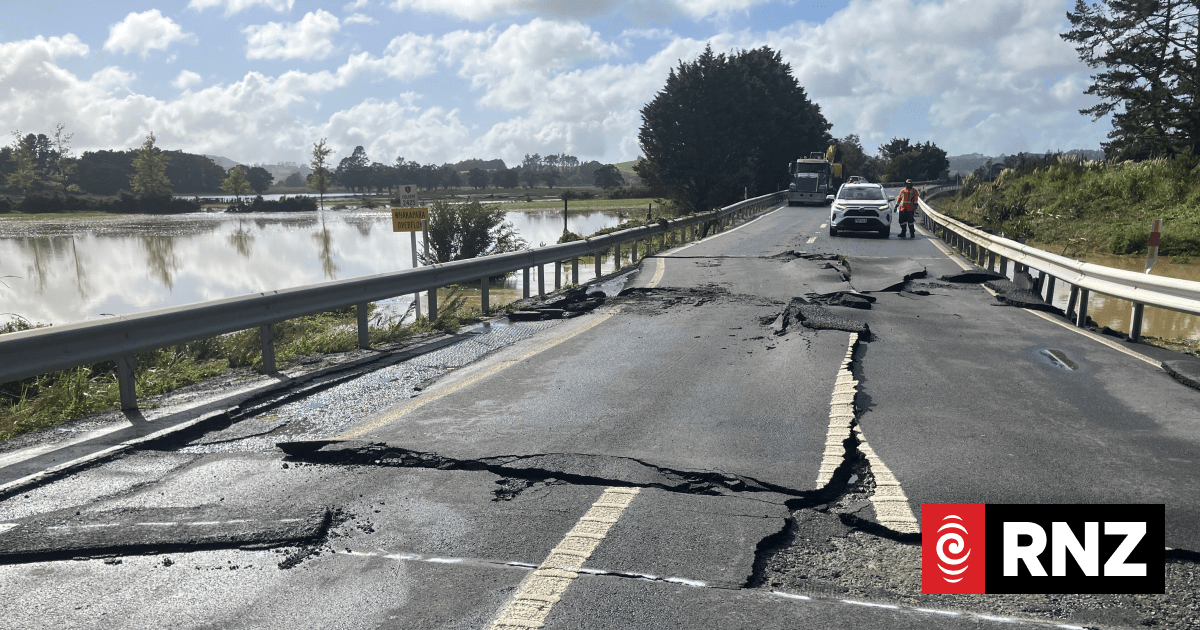 As it happened: More rain, gales for upper North Island, parts of South