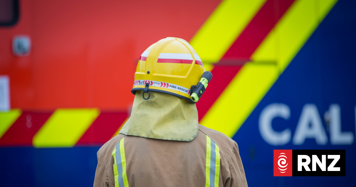 Firefighters battle Auckland factory blaze