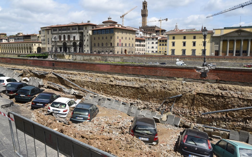 The Florence sinkhole was about 200m long.