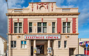 Gracewood watched the 97th Academy Awards from her favourite locally-owned independent cinema in Auckland, The Hollywood Avondale.