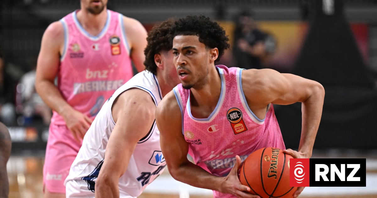 Breakers sign up Mojave King as replacement for injured Josiah-Jordan James
