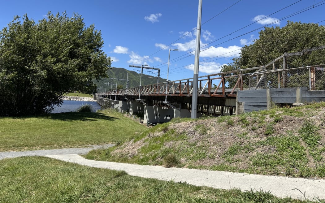 Ava Rail bridge over Hutt River