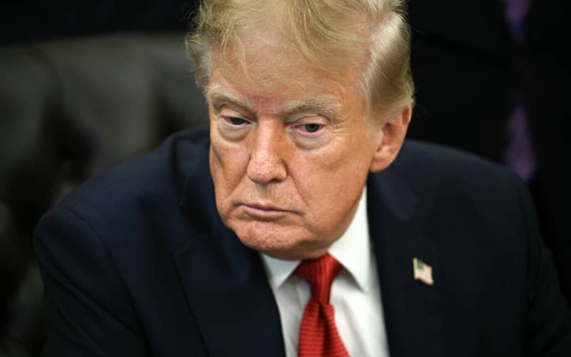 Trump debates calling off firing squad execution livestream after ...