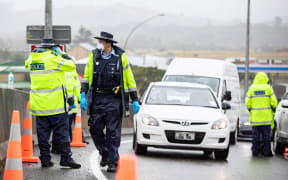 The police checkpoint at Mercer for Covid-19 border patrol in Auckland.
