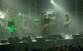 The Cure live in Singapore 2007