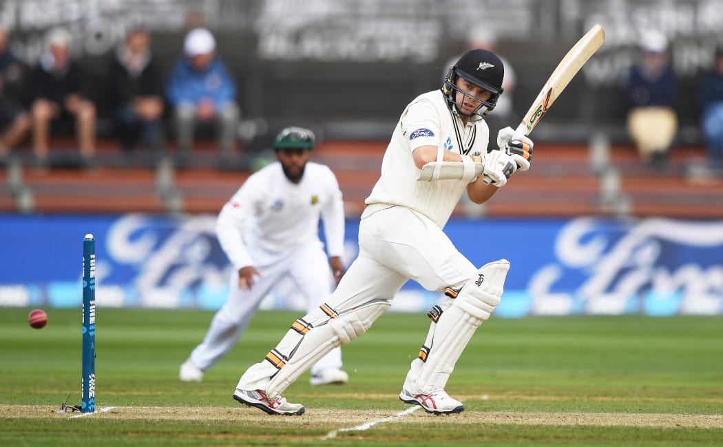 The Black Caps (New Zealand) lost to South Africa's Proteas in the second test match 19/3/17