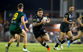 Braden Hamlin-Uele in possession during Australia v New Zealand 2019.