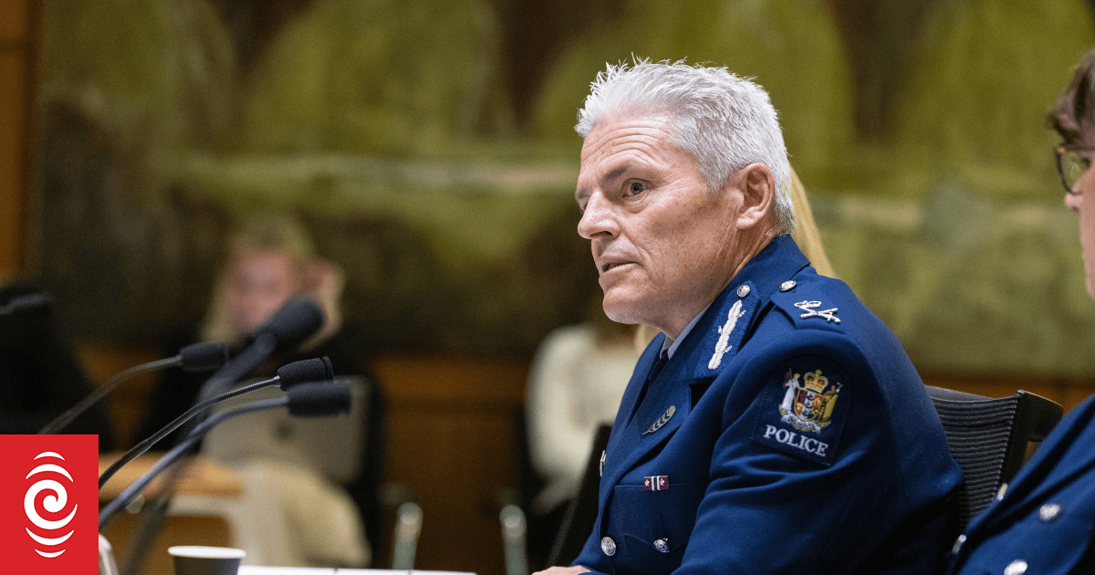 'Blindingly obvious': NZ has major problem with how police officers are prosecuted, IPCA chair says