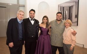 Annette Campbell-White (r) with San Francisco Opera young singers Amitai and Pene Pati and Amina Edris