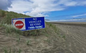 Sign at Muriwai Beach