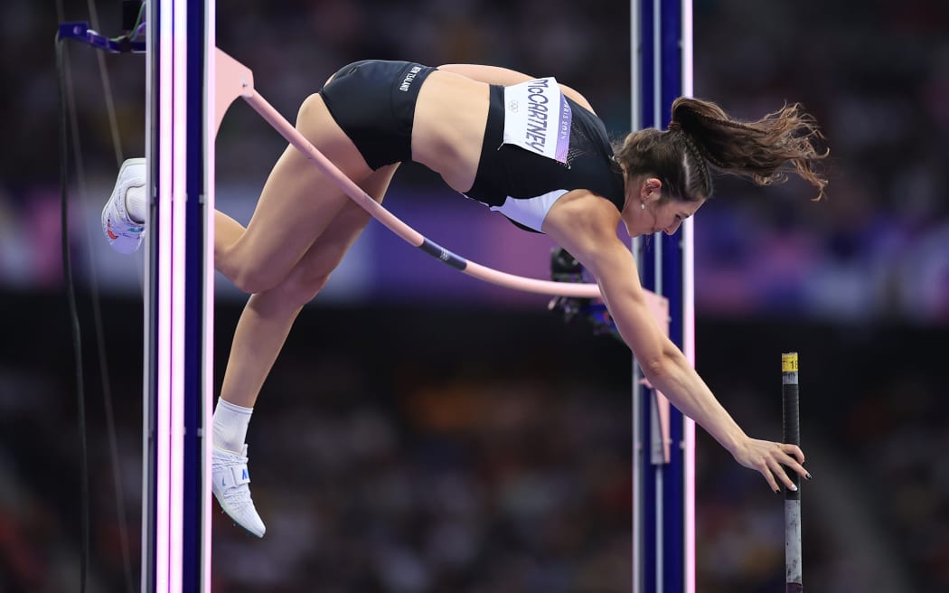 New Zealand pole vaulter Eliza McCartney.