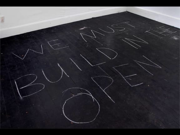 4rbbwen gallery image 1708