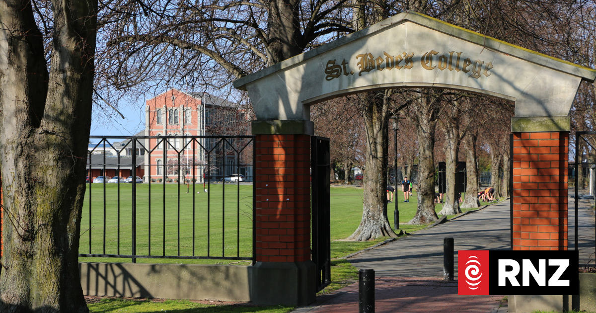 St Bede's College commissions independent investigation as former priest jailed for sexual abuse