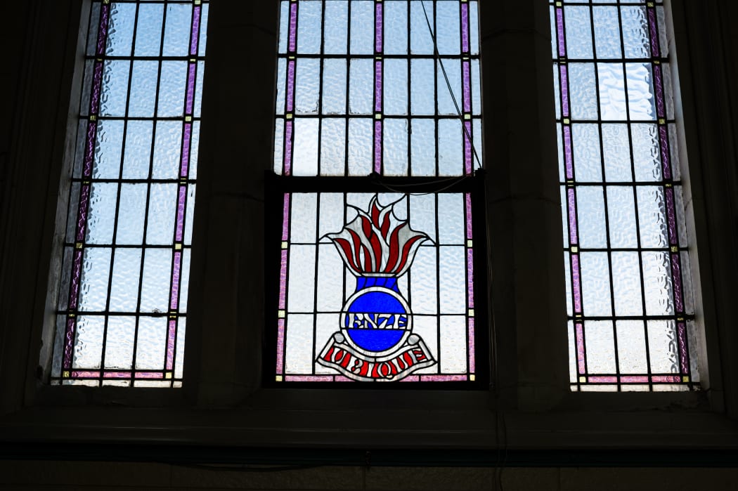 A window inside St David's Presbyterian Church.