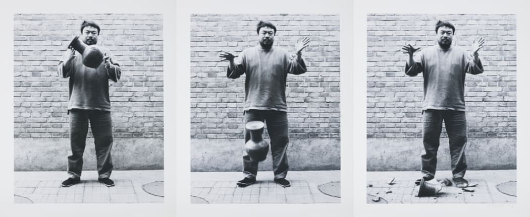 Auckland Art Gallery exhibition Forever Tomorrow: Chinese Art Now
Ai Weiwei, Dropping a Han Dynasty Urn 1995. M+ Sigg Collection, Hong Kong, by donation © Ai Weiwei