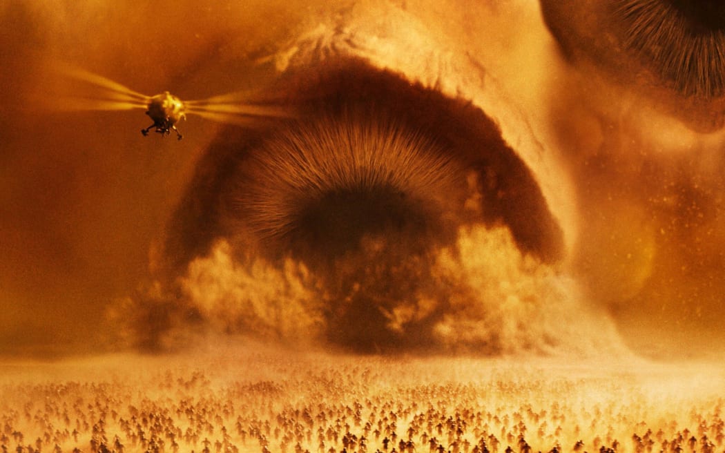 DUNE: DEUXIEME PARTIE
DUNE : PART TWO
2023
de Denis Villeneuve
d'apres le roman de Frank Herbert
based on a novel by Frank Herbert
COLLECTION CHRISTOPHEL © Warner Bros. - Legendary Entertainment - Warner Bros. Entertainment - Villeneuve Films
science fiction; sci-fi
visuel d'affiche (Photo by Warner Bros. - Legendary Enterta / Collection ChristopheL via AFP)