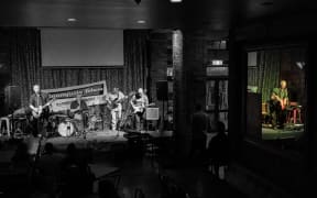 Blues jam session